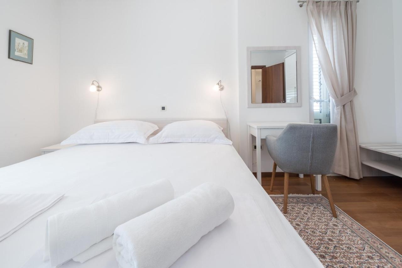 Apartment Maro Bayview Ragusa Esterno foto